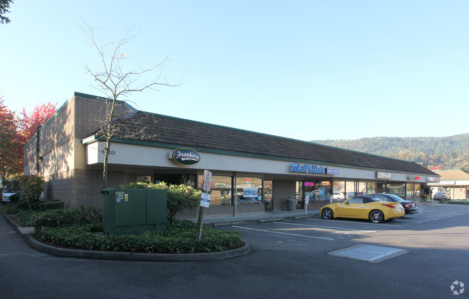 1480-1540 NW Gilman Blvd, Issaquah, WA for lease - Building Photo - Image 1 of 5