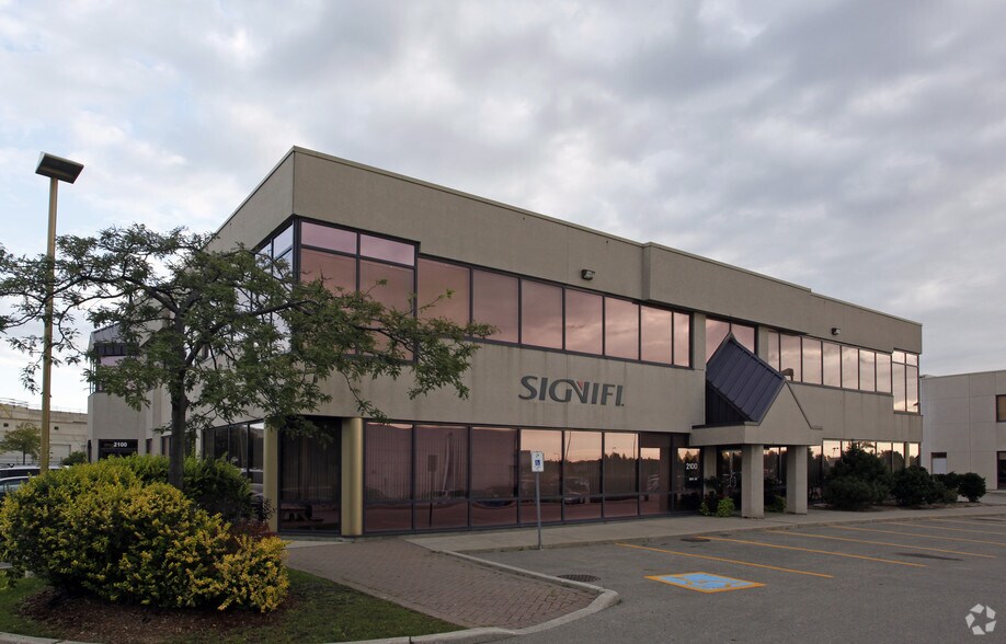 2100 Matheson Blvd E, Mississauga, ON for lease - Building Photo - Image 3 of 8