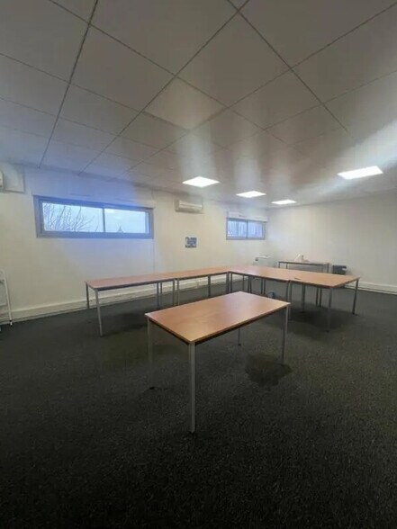 Office in Balma for lease - Interior Photo - Image 3 of 5