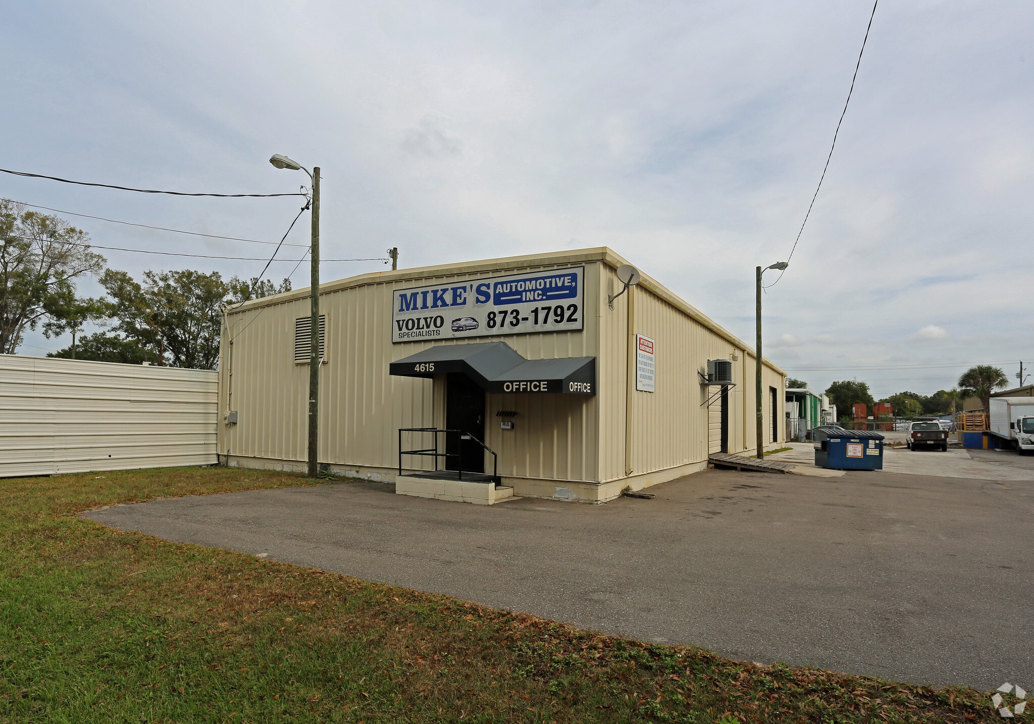 4615 N Thatcher Ave, Tampa, FL for lease Building Photo- Image 1 of 3