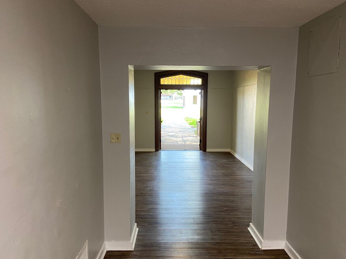 315 N Rogers St, Waxahachie, TX 75165 315 N Rogers Street