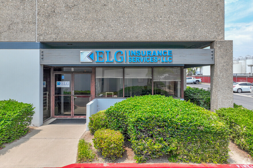 1230 N Jefferson St, Anaheim, CA for lease - Building Photo - Image 3 of 17