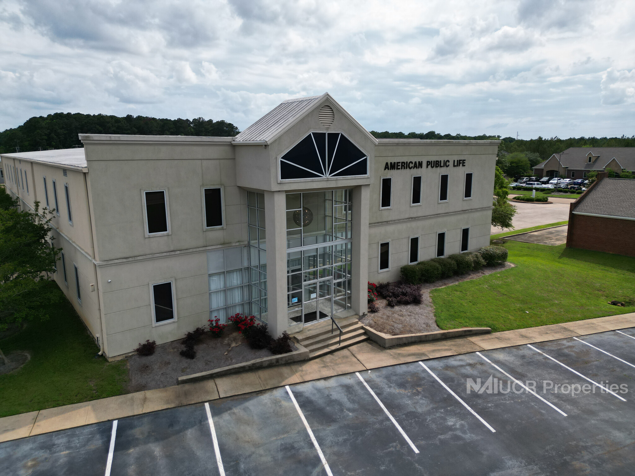 2305 Lakeland Dr, Flowood, MS for sale Building Photo- Image 1 of 12