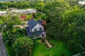 More details for 455 Gibbs St, New Waverly, TX - Specialty for Sale