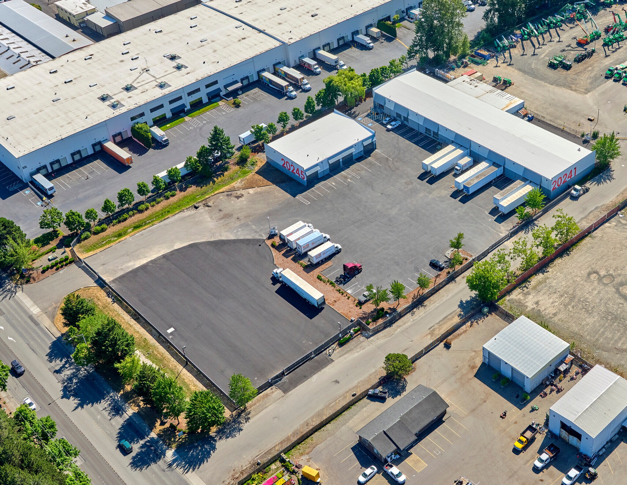 20245 84th Ave, Kent, WA for lease Primary Photo- Image 1 of 3