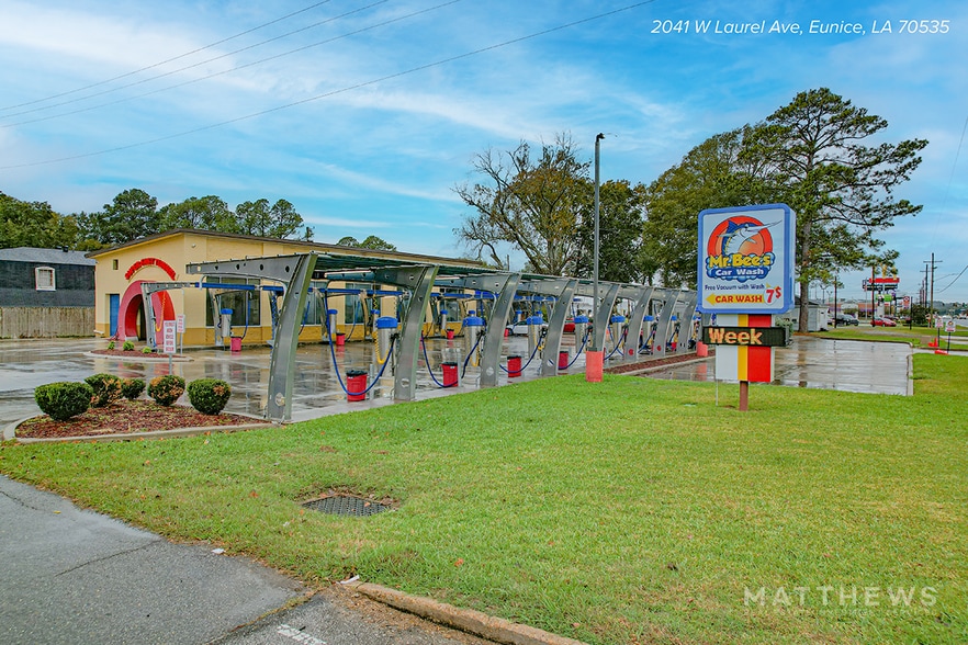 Mr. Bees Car Wash portfolio of 4 properties for sale on LoopNet.com - Building Photo - Image 2 of 8