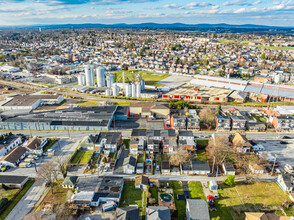 1569 W King St, York, PA - aerial  map view