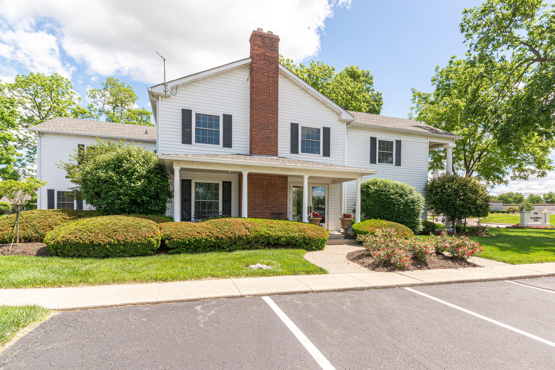 9940 Allisonville Rd, Fishers, IN 46038 Office for Sale