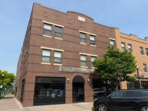 17 4th St S, Moorhead, MN for lease Building Photo- Image 1 of 9