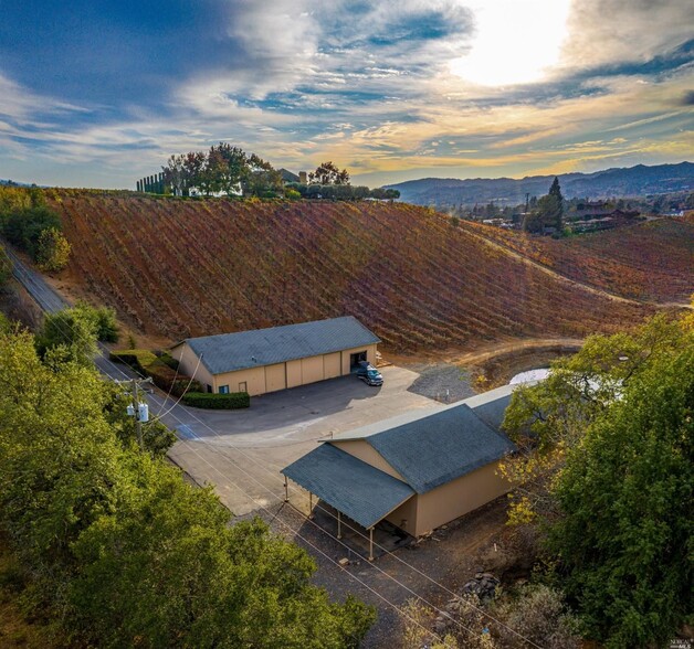 673 Limerick Ln, Healdsburg, CA for lease - Building Photo - Image 1 of 16