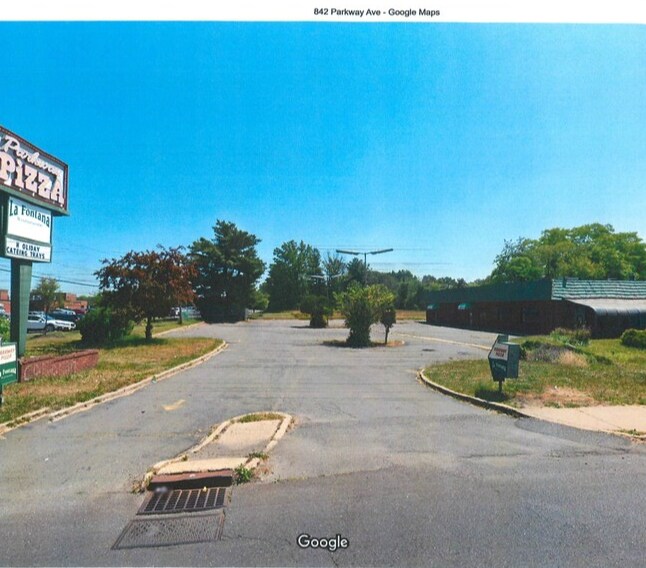 836 Parkway Ave, Ewing, NJ 08618