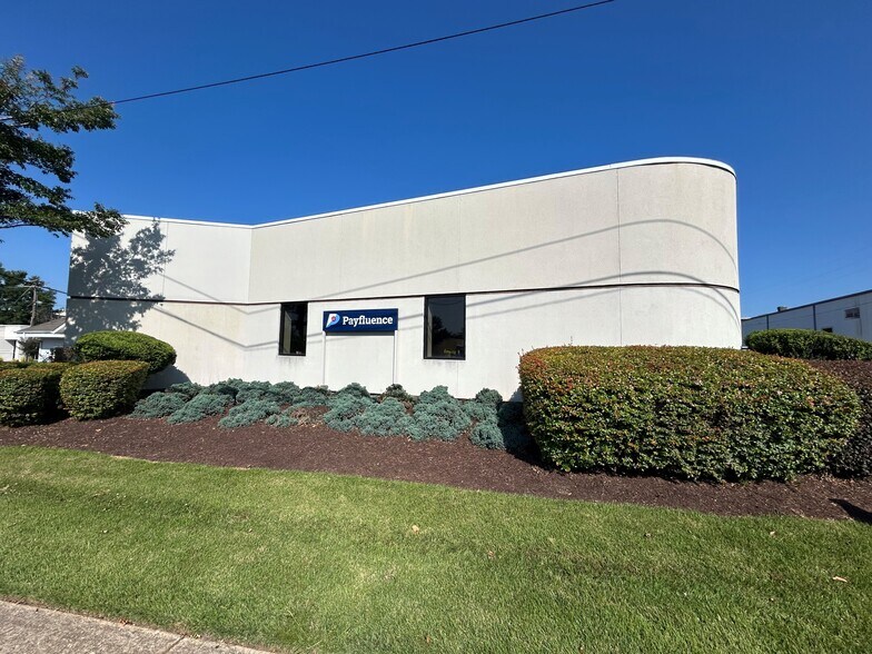 116 S Pleasantburg Dr, Greenville, SC for lease - Building Photo - Image 2 of 2