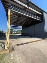 2075 Afton St, Houston, TX for lease Interior Photo- Image 2 of 3