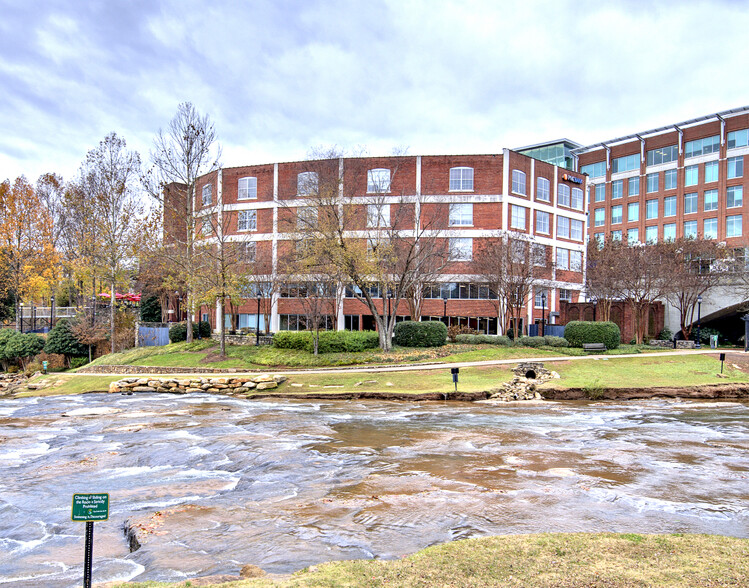 531 S Main St, Greenville, SC for lease - Building Photo - Image 1 of 6