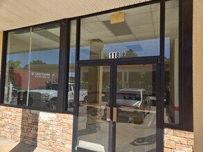 118 N Oliver St, Elberton, GA for lease Building Photo- Image 2 of 5