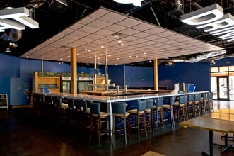 300-600 Riverwalk Ter, Jenks, OK for lease Building Photo- Image 1 of 16