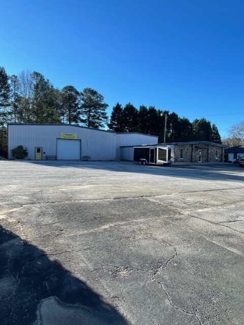 2064 Main St E, Snellville, GA 30078 | LoopNet