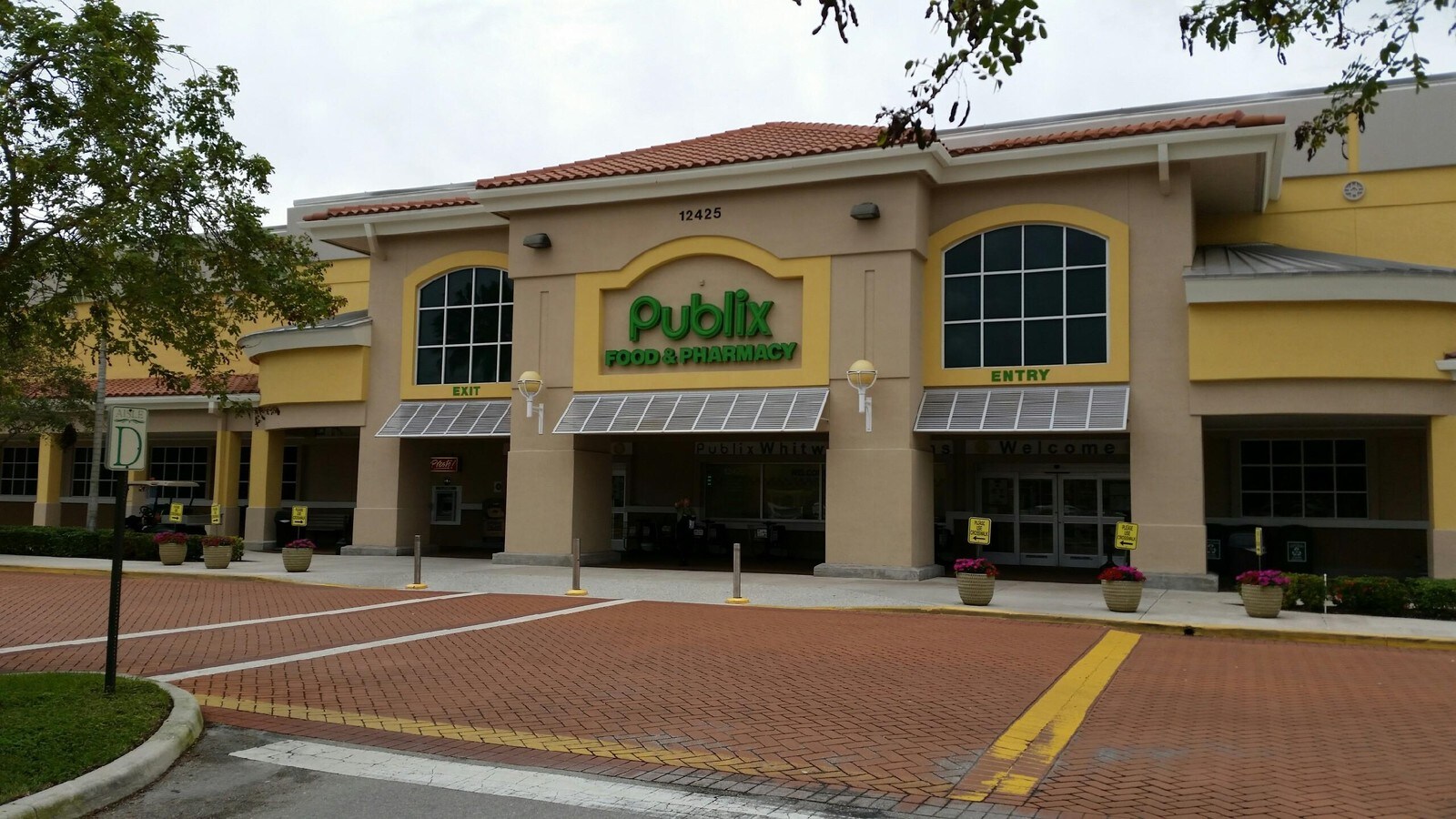 1233512457 Hagen Ranch Rd, Boynton Beach, FL 33437