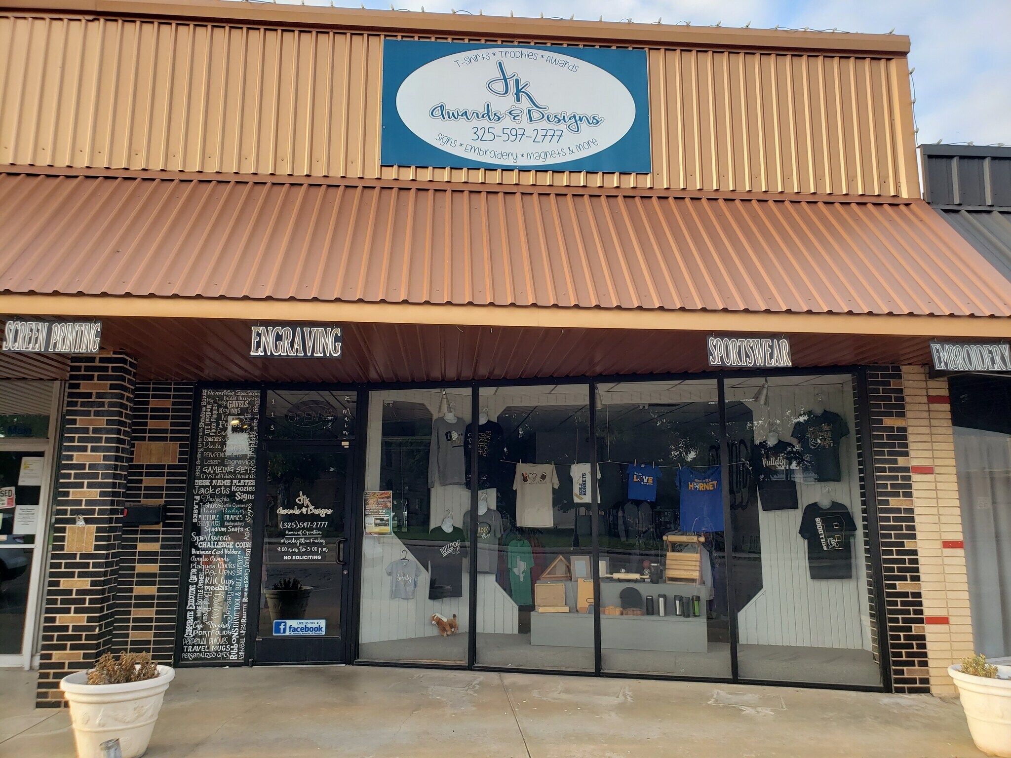 113 E Main St, Brady, TX for sale Primary Photo- Image 1 of 1