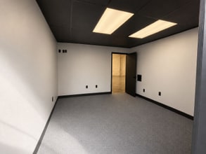 700 Atlantis Rd, Melbourne, FL for lease Interior Photo- Image 2 of 4
