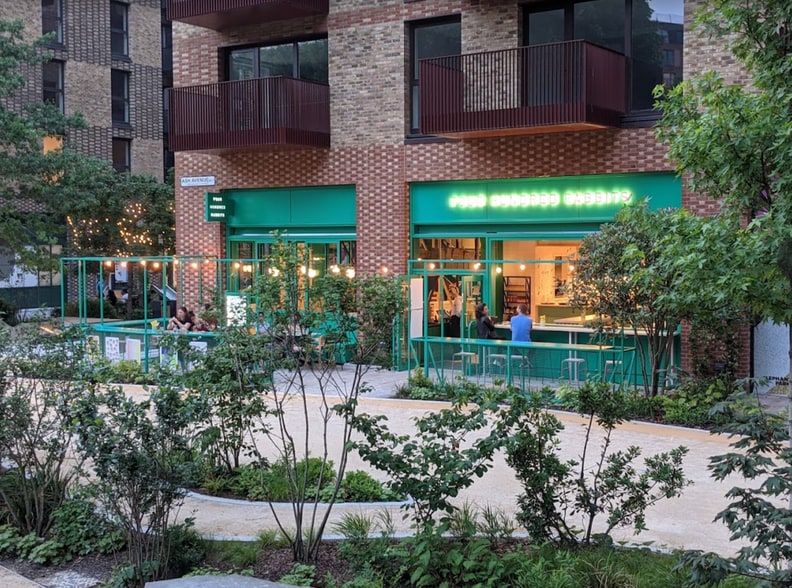 Ash Ave, London for lease - Building Photo - Image 1 of 2