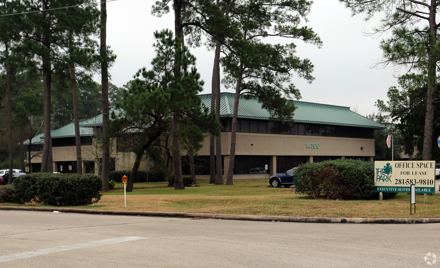 14300 Cornerstone Village Dr, Houston, TX 77014