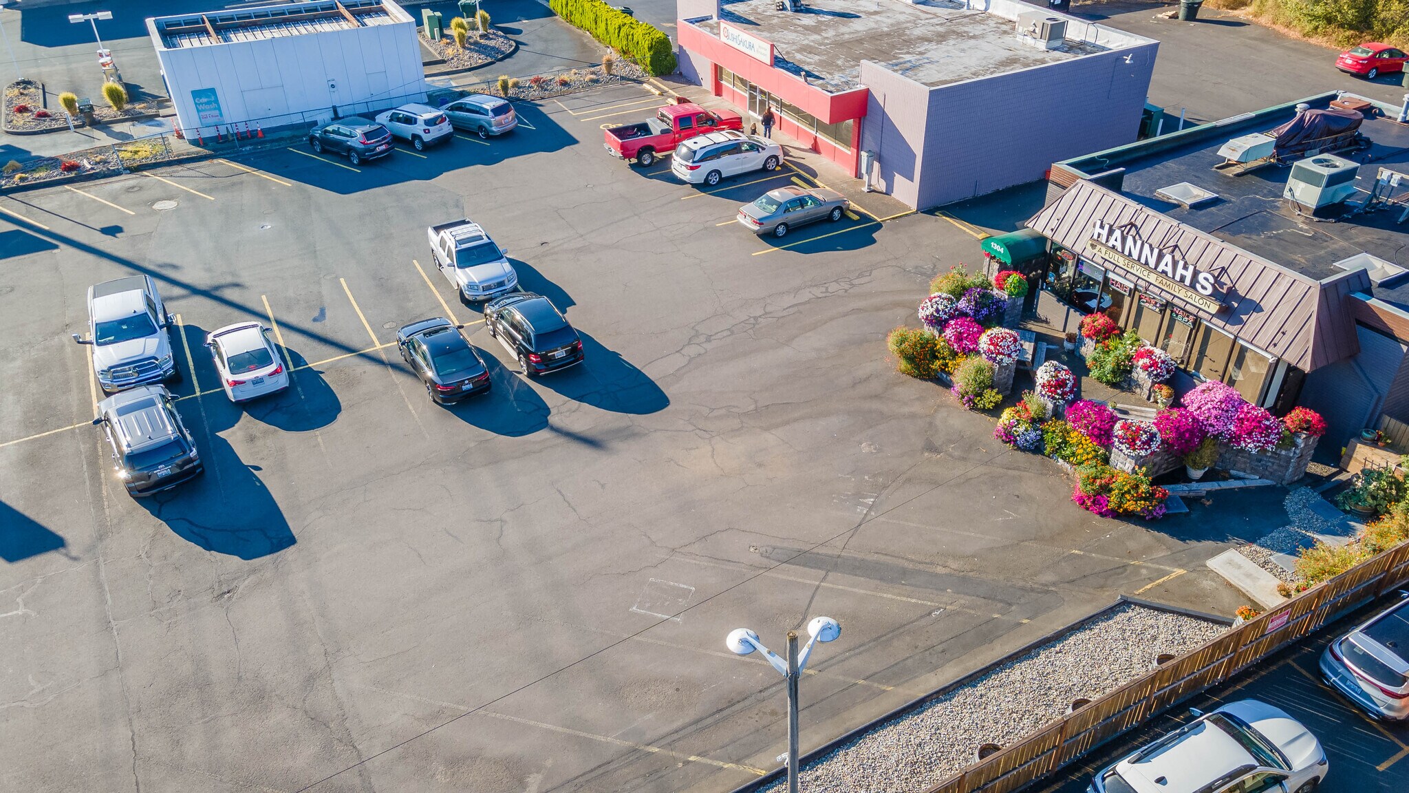 1304 Ocean Beach Hwy, Longview, WA 98632 - Hannah's Salon | LoopNet