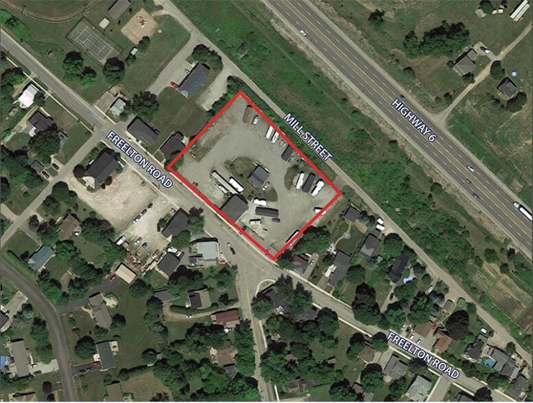 140 Freelton Rd, Hamilton, ON for sale - Primary Photo - Image 1 of 1