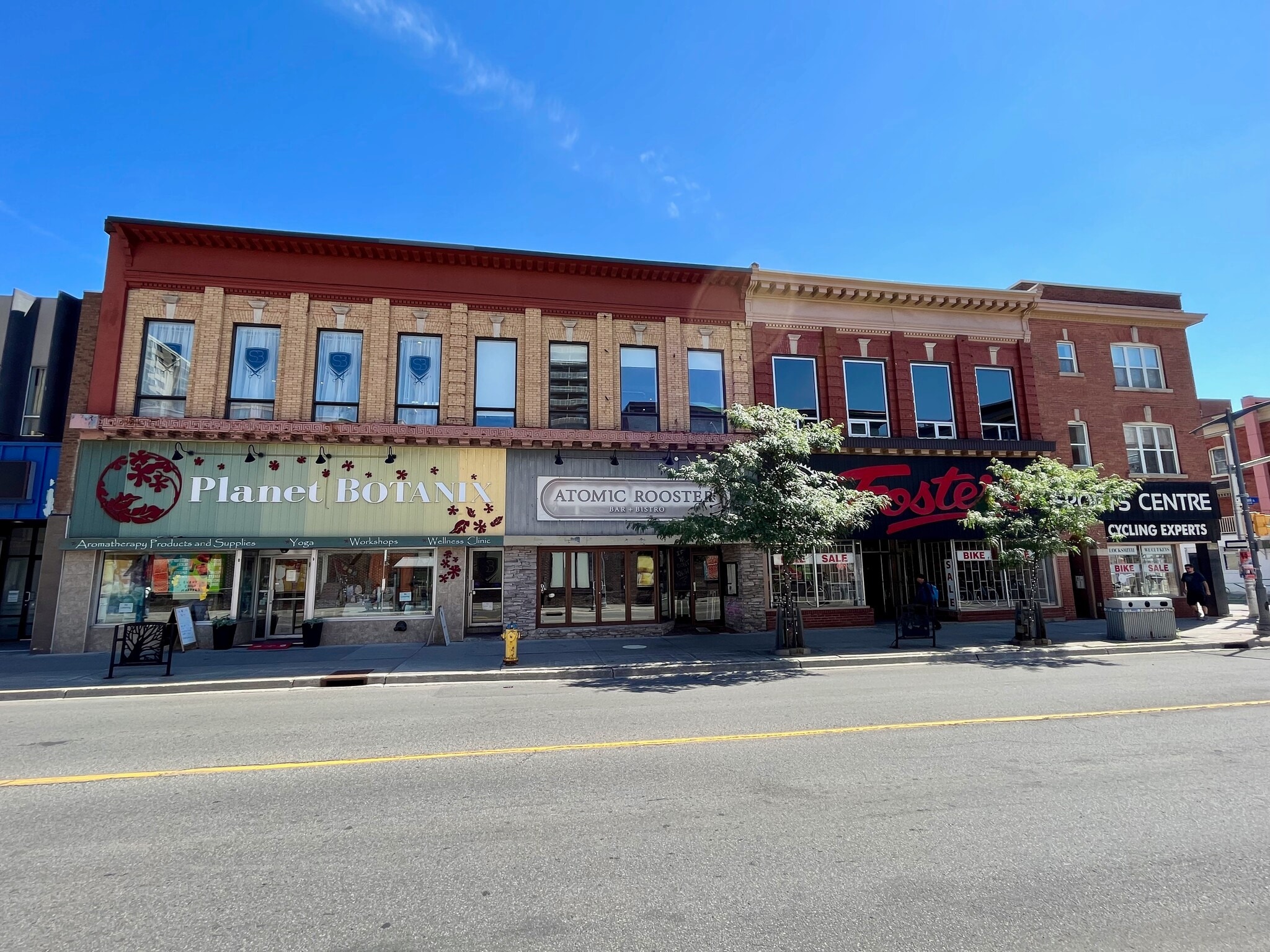301 1/2 Bank St, Ottawa, ON for sale Primary Photo- Image 1 of 1