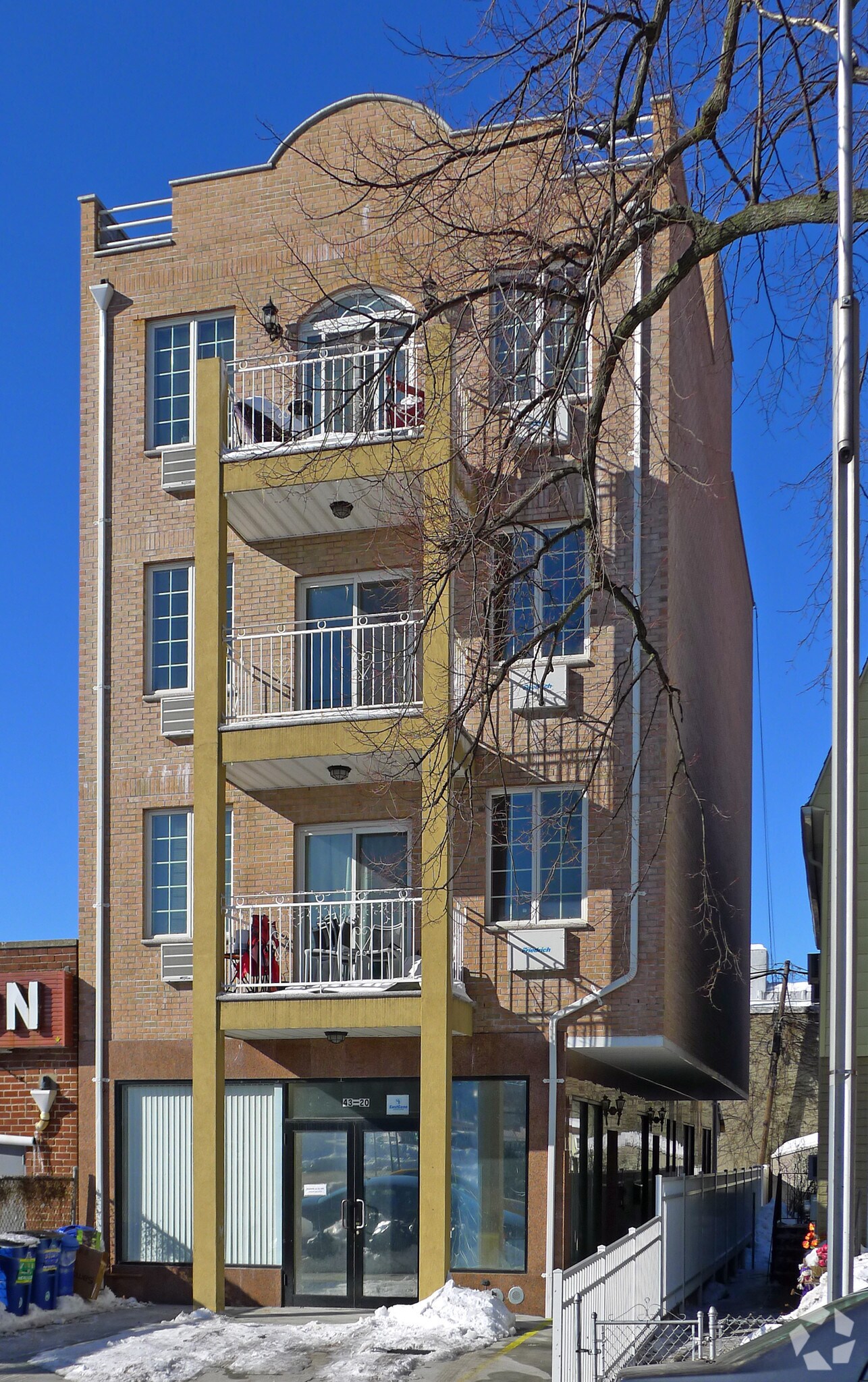 4320 214th Pl, Bayside, NY for sale Primary Photo- Image 1 of 1