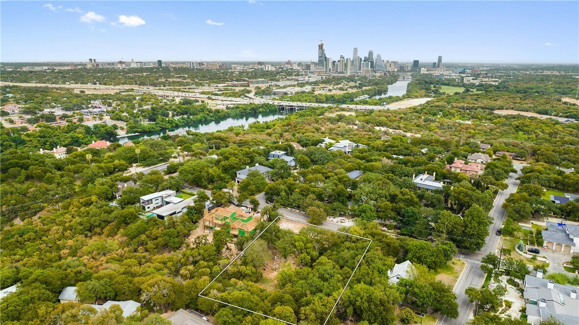 104 Riley Rd, Rollingwood, TX for sale Primary Photo- Image 1 of 1