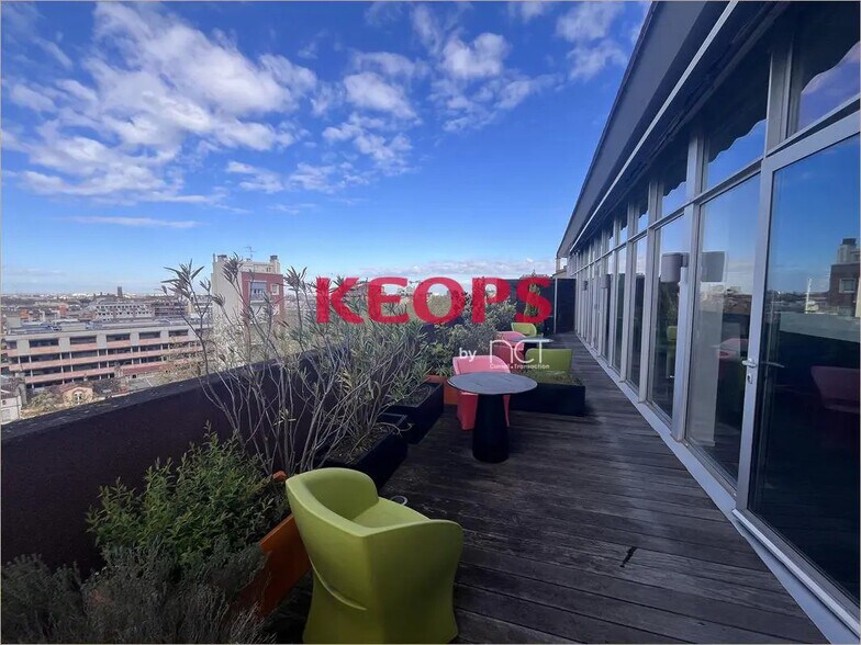 Office in Toulouse for lease - Building Photo - Image 3 of 30