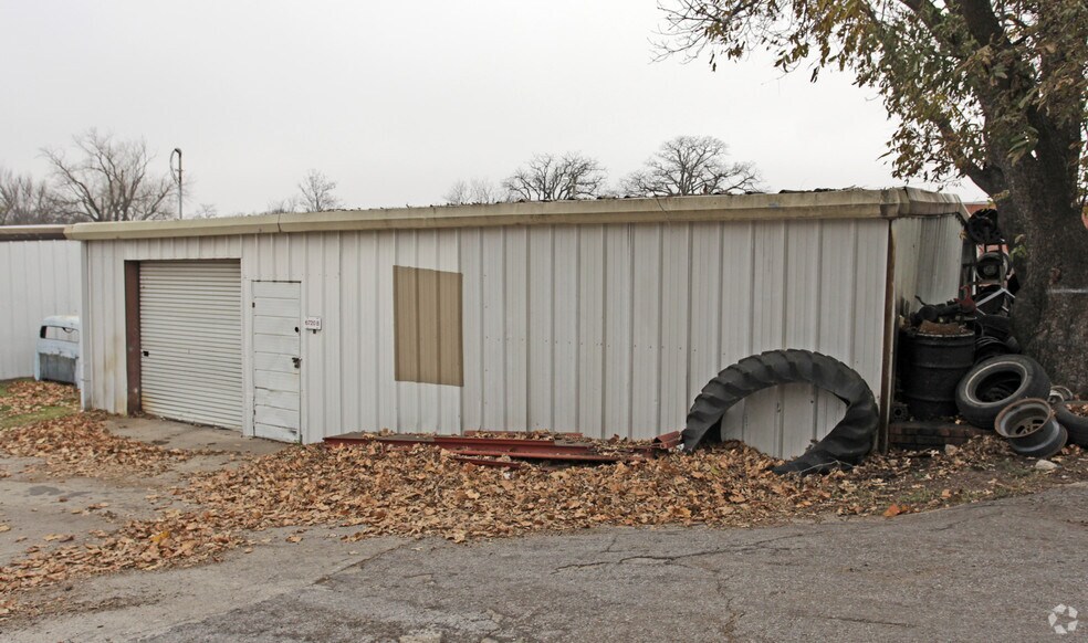 6720 NW 10th St, Oklahoma City, OK for sale - Building Photo - Image 2 of 2