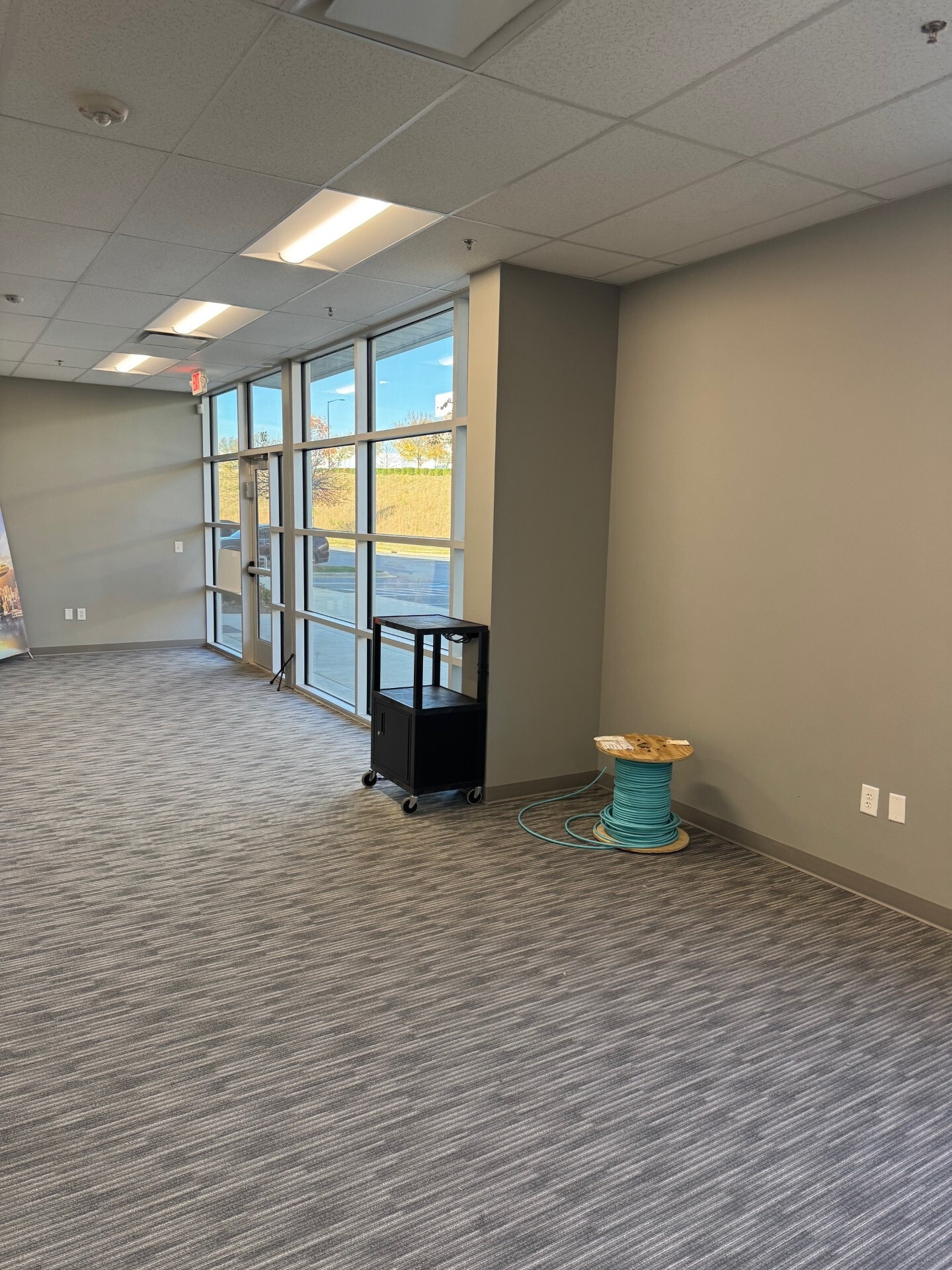 5032 Sirona Dr, Charlotte, NC for lease Interior Photo- Image 1 of 4