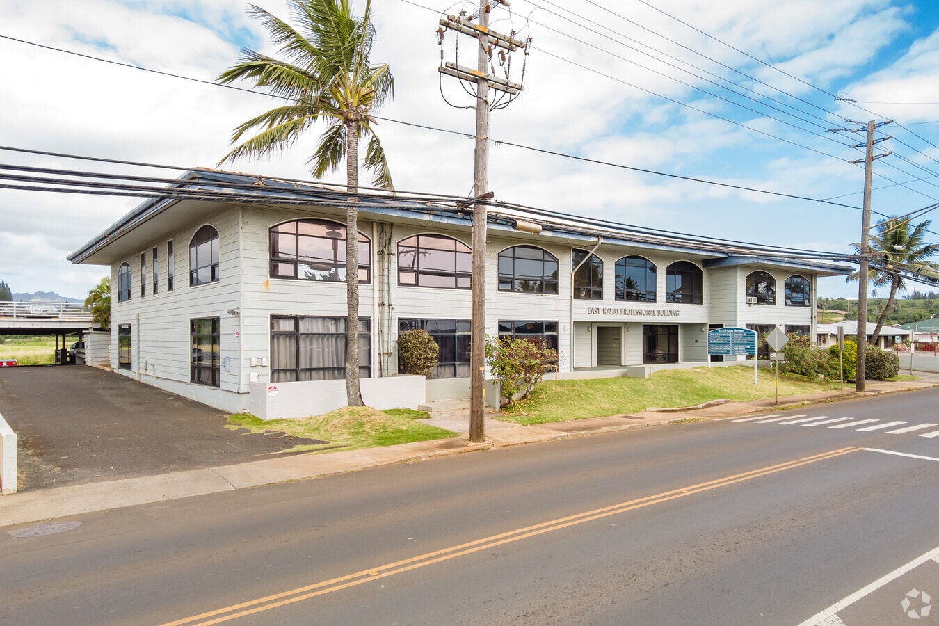 41579 Kuhio Hwy, Kapaa, HI 96746