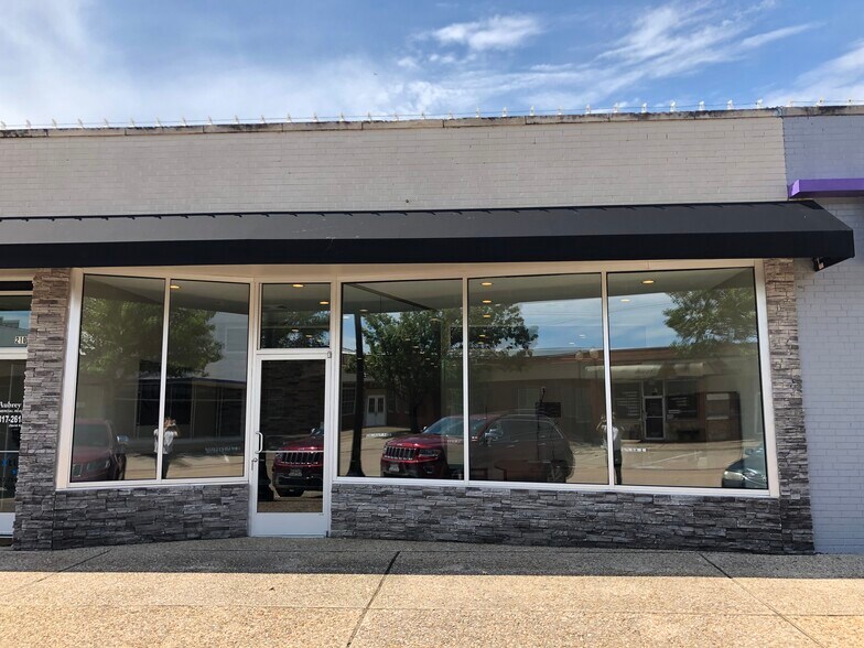 212 W Main St, Arlington, TX for sale - Building Photo - Image 1 of 1