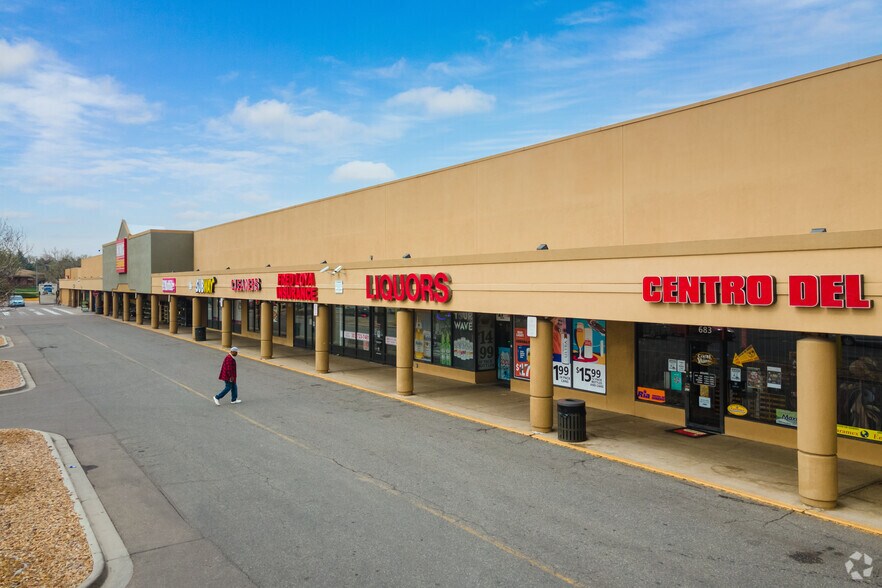 603-797 Peoria St, Aurora, CO for lease - Building Photo - Image 3 of 10