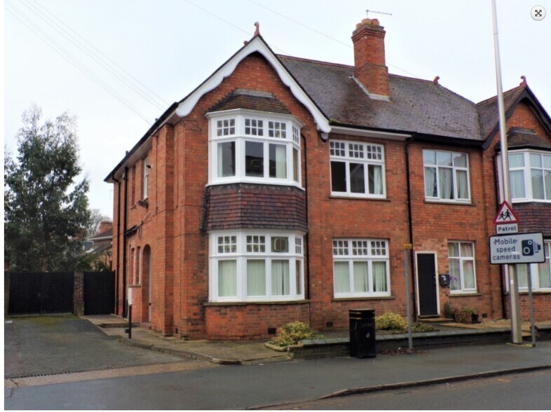 9 Lawford Rd, Rugby, CV21 2DZ