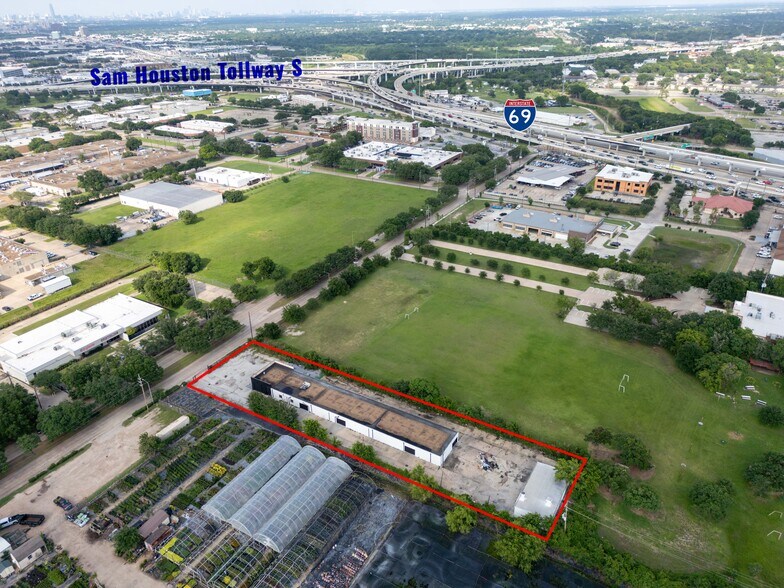 10603 Stancliff Rd, Houston, TX for sale - Building Photo - Image 1 of 1