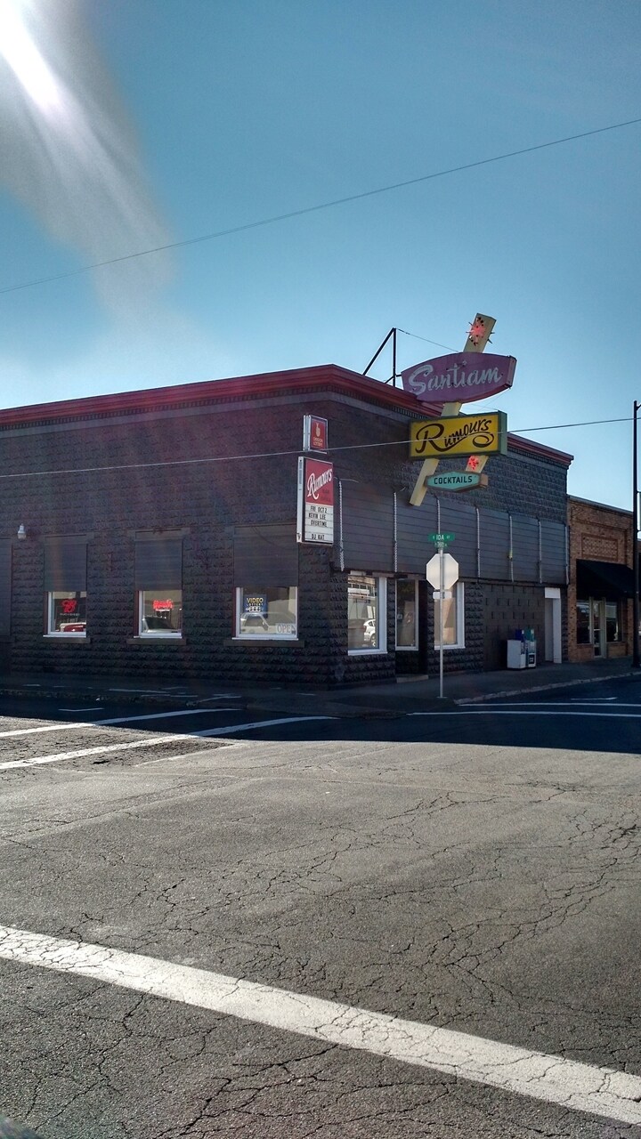 282 N 3rd Ave, Stayton, OR for sale Primary Photo- Image 1 of 1