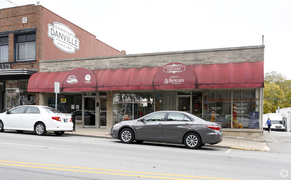 52-56 W Main St, Danville, IN for sale - Primary Photo - Image 1 of 1