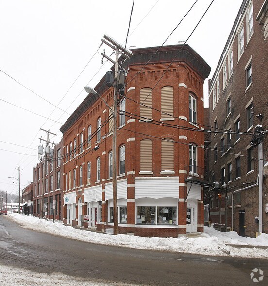 2-4 Dietz St, Oneonta, NY for sale - Primary Photo - Image 1 of 1