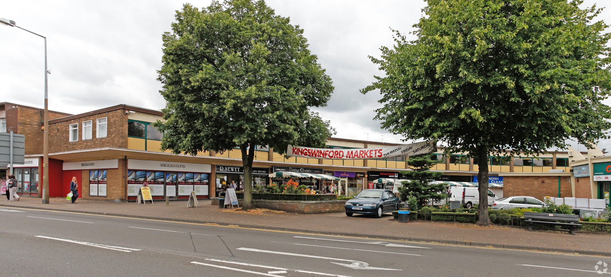 1-12 Townsend Pl, Kingswinford for lease Primary Photo- Image 1 of 4