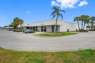 12345 Starkey Rd, Largo, FL for lease Building Photo- Image 1 of 3