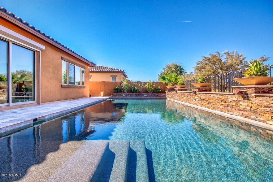 6 Home SFR Investment Portolio portfolio of 6 properties for sale on LoopNet.com - Building Photo - Image 3 of 12