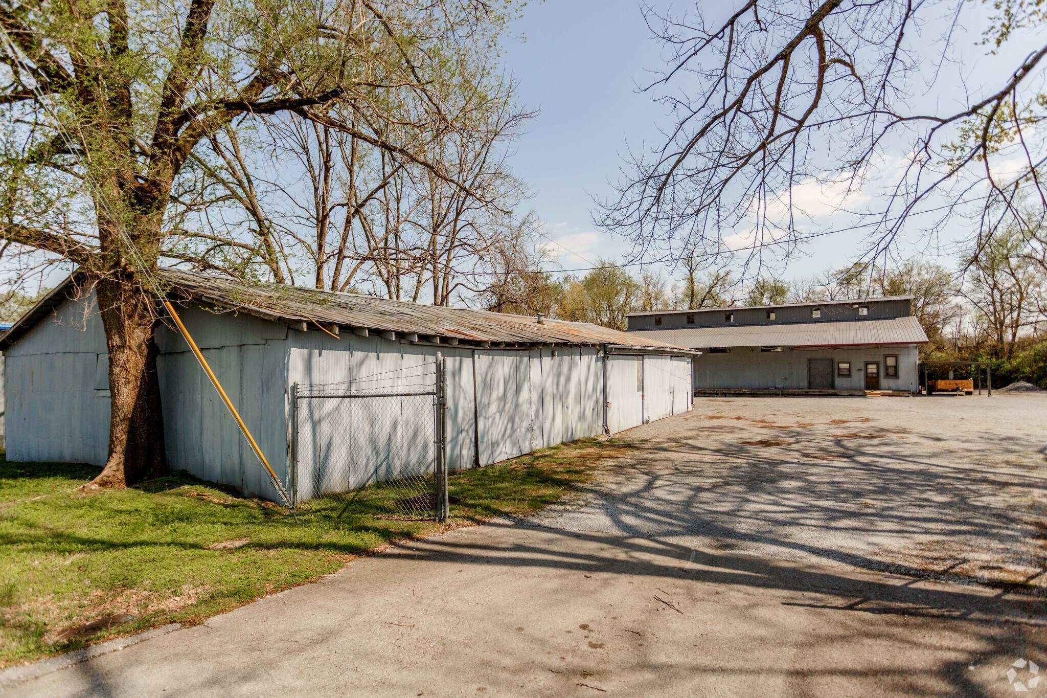 Industrial in Murfreesboro, TN for sale Primary Photo- Image 1 of 1