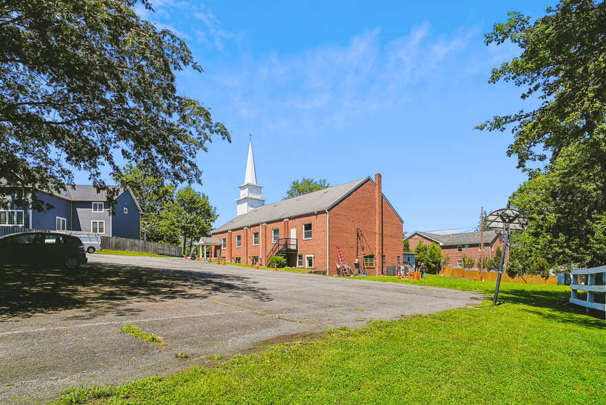 3149 Annandale Rd, Falls Church, VA for sale - Building Photo - Image 3 of 36