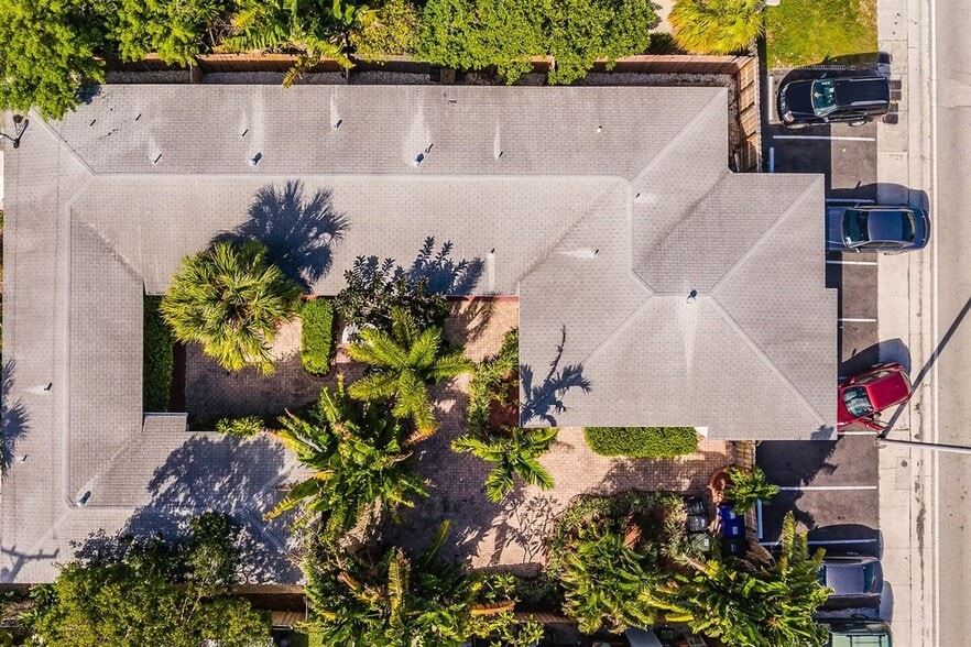 1115 NE 15th Ave, Fort Lauderdale, FL for sale - Building Photo - Image 3 of 13