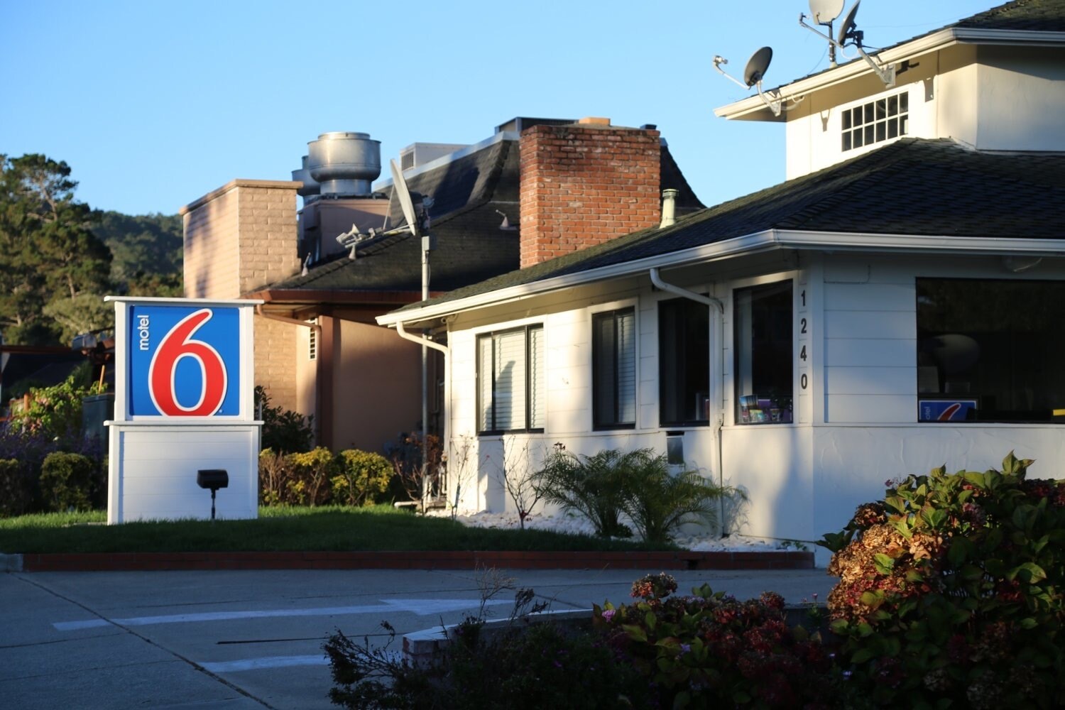 1240 Munras Ave, Monterey, CA for sale Building Photo- Image 1 of 1