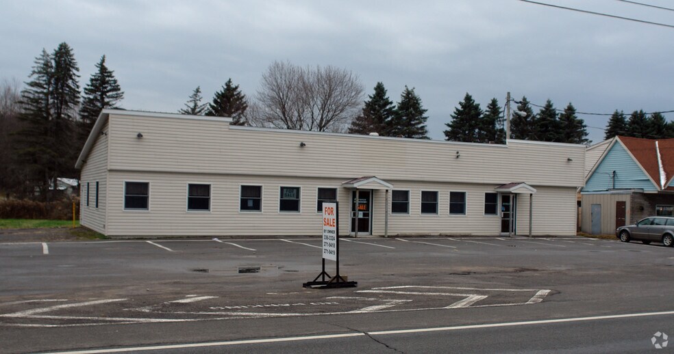 8585 Turin Rd, Rome, NY 13440